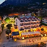 The Diplomat Hotel Turunç