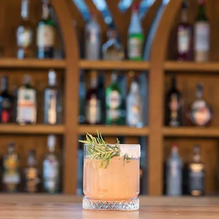 فندق The Diplomat 2*