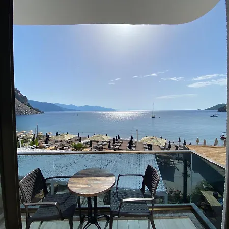 Ξενοδοχείο The Diplomat 2*