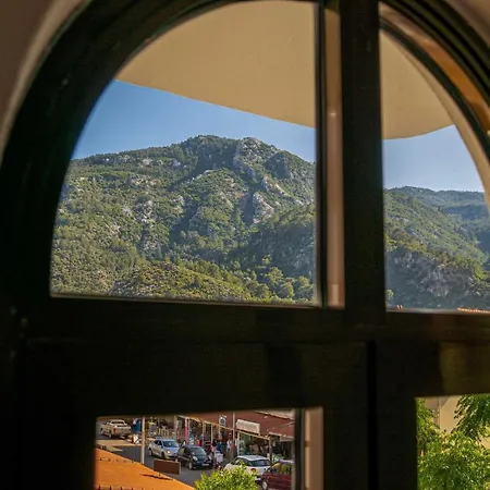 The Diplomat Ξενοδοχείο 2*