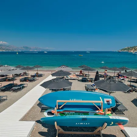 The Diplomat فندق